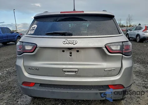 2022 Jeep Compass Latitude Lux z USA, uszkodzony, nr VIN 3C4NJDFB2NT114045